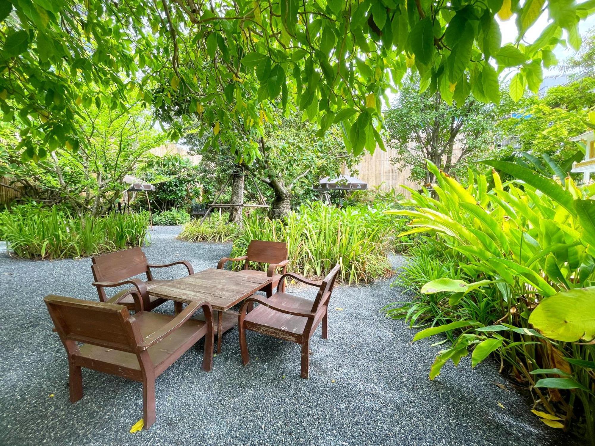 Sabai Inn Патая Екстериор снимка